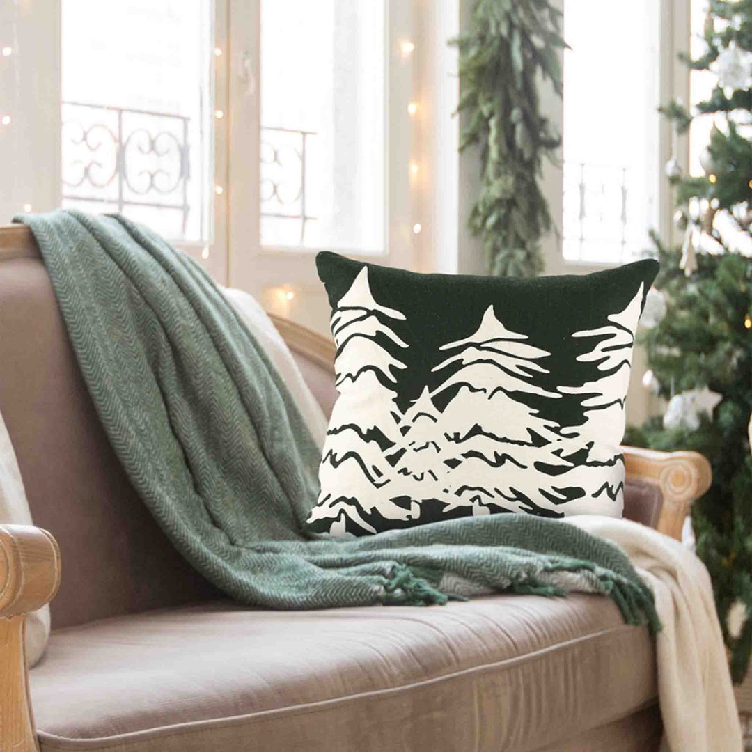 Christmas Tree Printed Cushion Cover