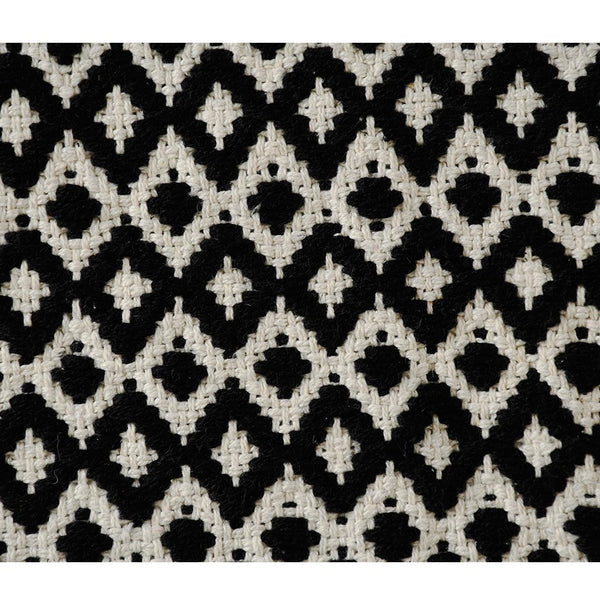 Diamond Woven Rug in Black and White - Sashaa World